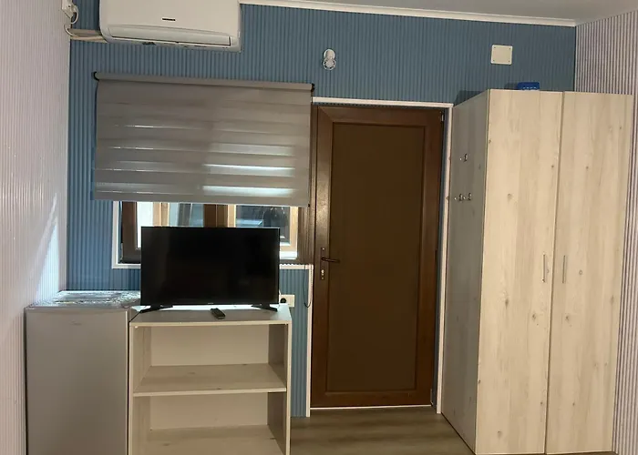 White House * コンスタンツァ